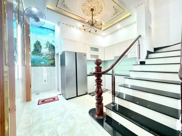 VỊ TRÍ NHÀ SÁT PHÚ MỸ HƯNG - HẺM XE HƠI ĐỔ CỬA - 3 TẦNG - KHU DÂN CƯ ĐỒNG BỘ NHĨNH 5TỶ XÍU LÀ HIẾM 15988036