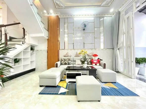 VỊ TRÍ NHÀ SÁT PHÚ MỸ HƯNG - HẺM XE HƠI ĐỔ CỬA - 3 TẦNG - KHU DÂN CƯ ĐỒNG BỘ NHĨNH 5TỶ XÍU LÀ HIẾM 15988036