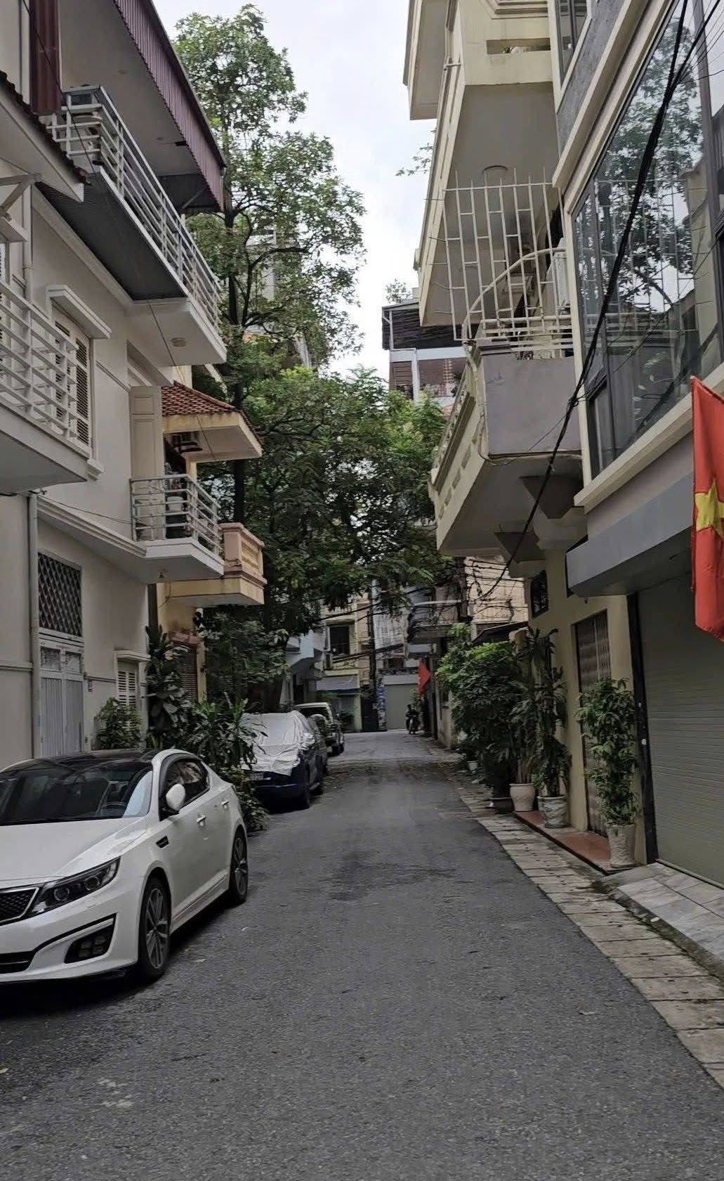 Bán nhà phố Trần Quang Diệu, Đống Đa, xây mới, sẵn nội thất, ô tô đỗ gần, 42m, 11 tỷ 15988048