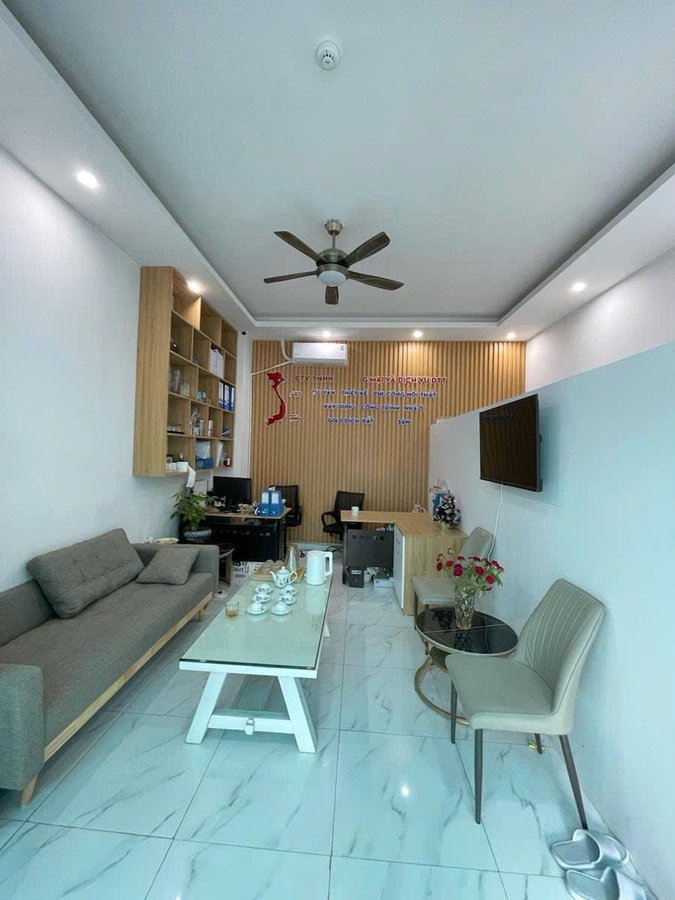 Bán Nhà Mặt Phố Xuân Quỳnh. Cầu Giấy. Ô Tô. Vỉa Hè. DT 95m2. MT 5m. 5 Tầng. Giá 47.2 Tỷ. 15988051