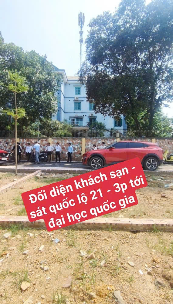 Gia đình bán gấp lô đất 156m2 ngay sát Đại học Quốc gia Hà Nội vị trí đẹp

Cần bán 156m2 nở hậu 15988077