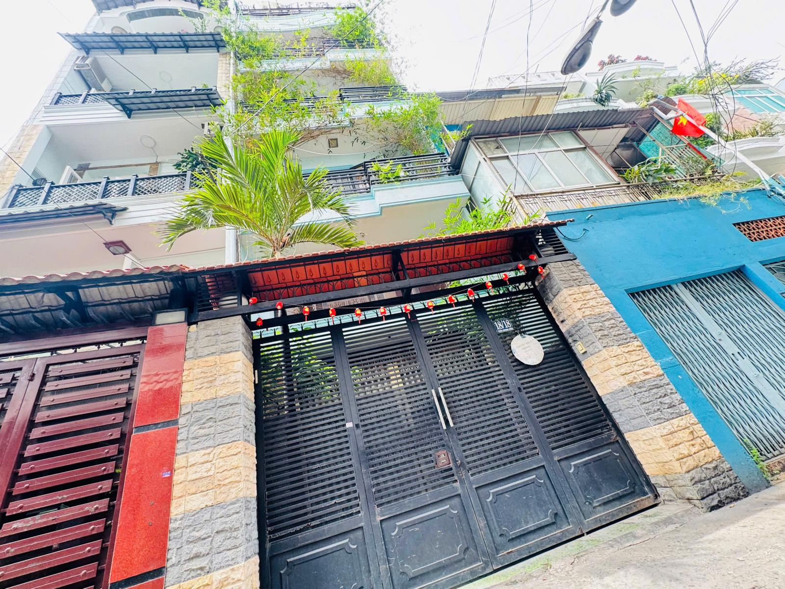 CHÍNH CHỦ 1 ĐỜI XƯA BÁN NHÀ 4 TẦNG XE HƠI ĐẬU CỬA Đ.TRẦN QUANG DIỆU, QUẬN 3 - 5.5M*17M - SỔ VUÔNG 15988084