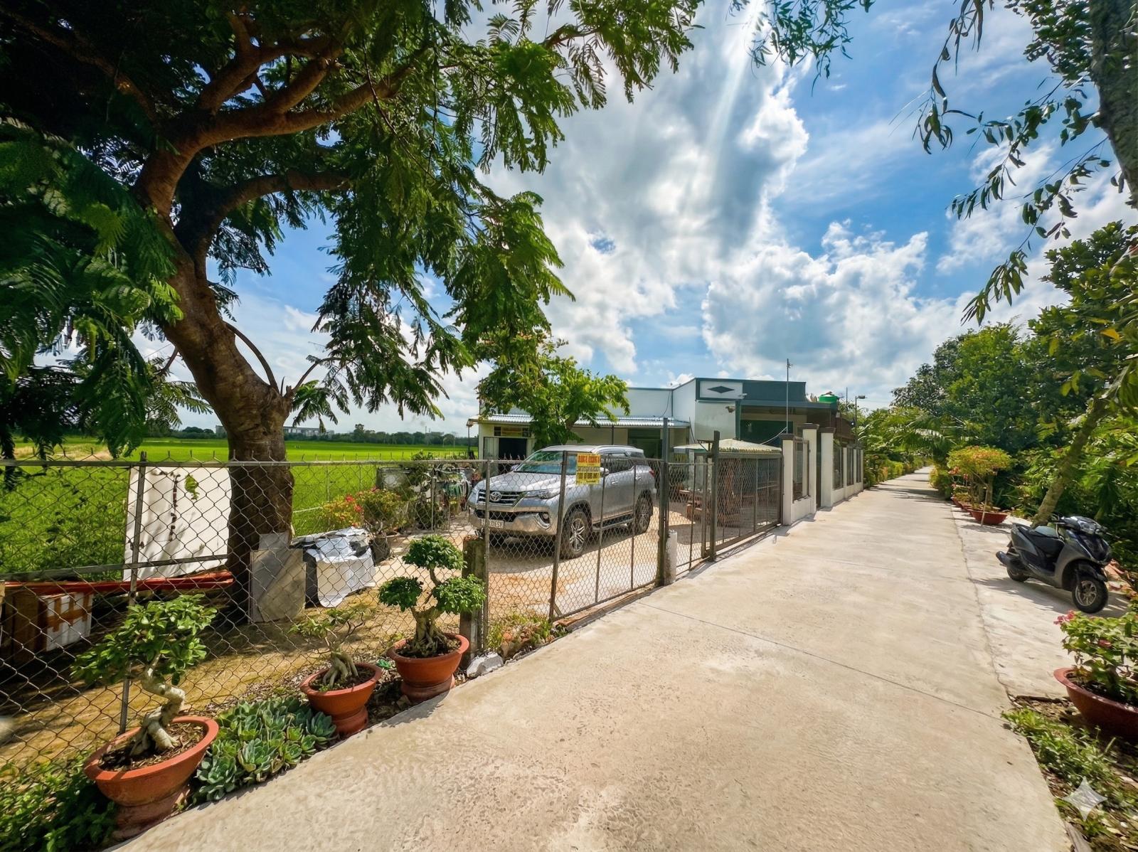 Bán Nhà Mặt Tiền View Sông, Hòa Thành, Tân Dương, Đồng Tháp. DT 418m2, 3PN, Sổ Hồng, Giá 1.75 Tỷ. 15988097