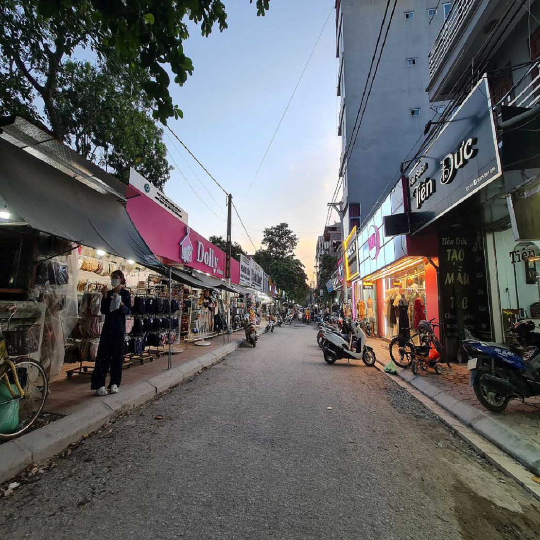 BÁN ĐẤT 90m² MT ~5m KHU CHỢ SINH VIÊN VNUA – KD DÒNG TIỀN TỐT – 12 TỶ X. Lh 0989894845  15988103