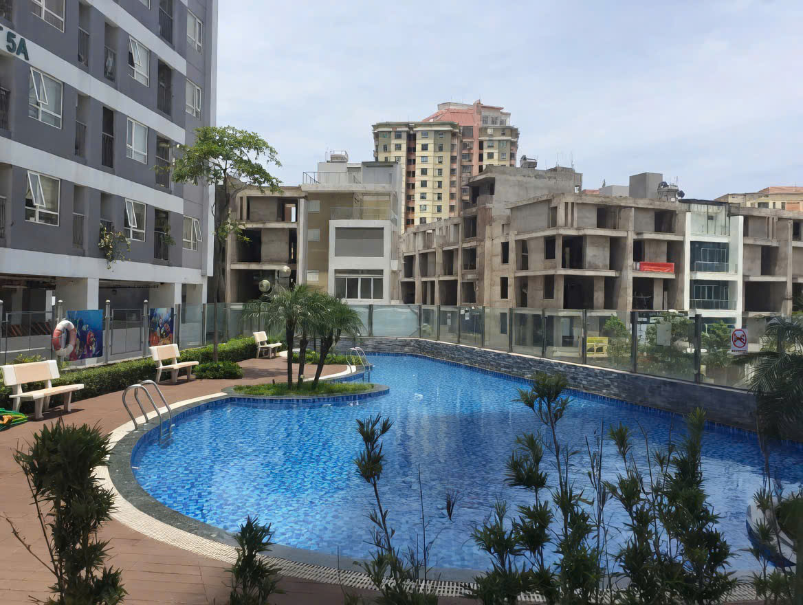 Chính chủ bán căn hộ 2PN 2VS tầng cao, view thoáng khu Resco Cổ Nhuế 15988148