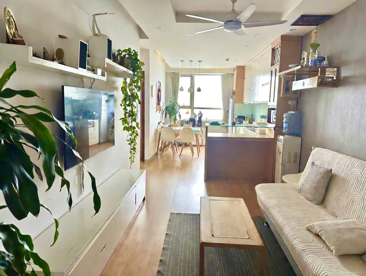 Chính chủ bán căn hộ 2PN 2VS tầng cao, view thoáng khu Resco Cổ Nhuế 15988148