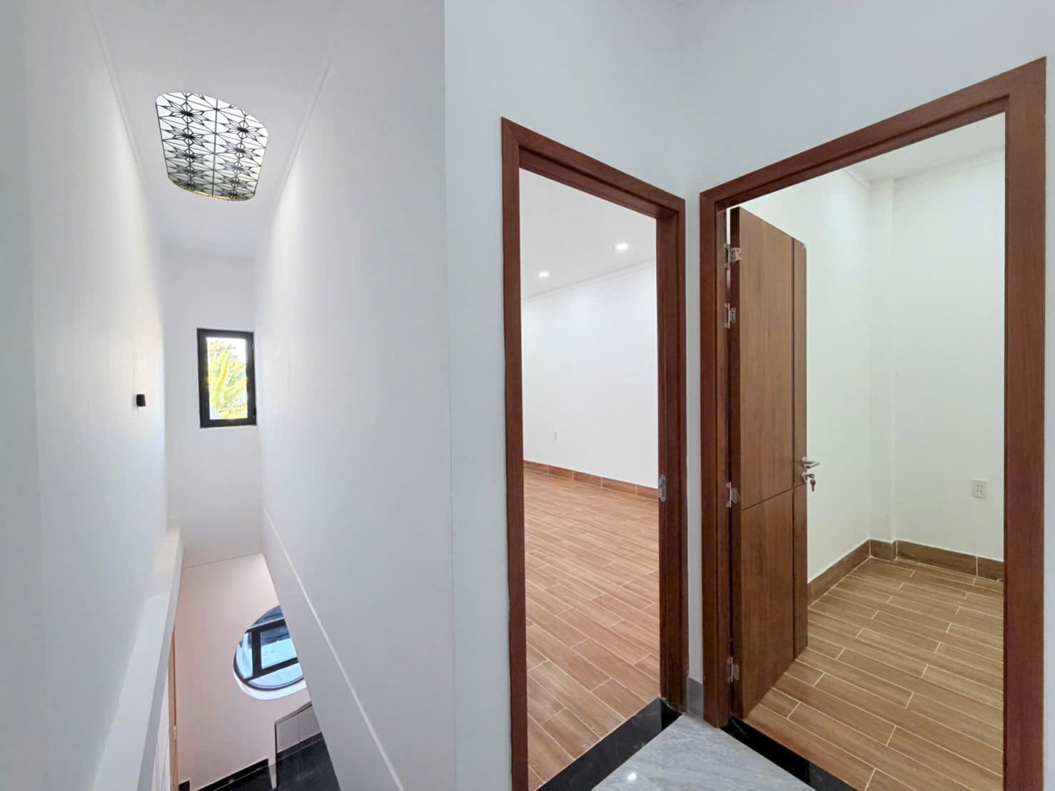 Bán nhà 73m2 sổ riêng thổ cư đường ô tô (P. Tân Vạn) chỉ 2.750 tỉ 15988185