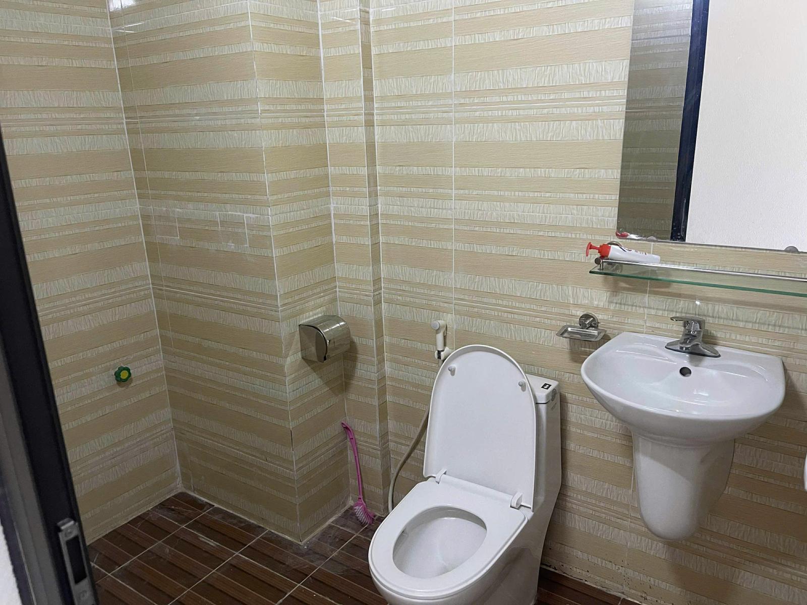 CHO THUÊ CĂN HỘ CC HOÀNG LONG, THANH HOÁ 15988263