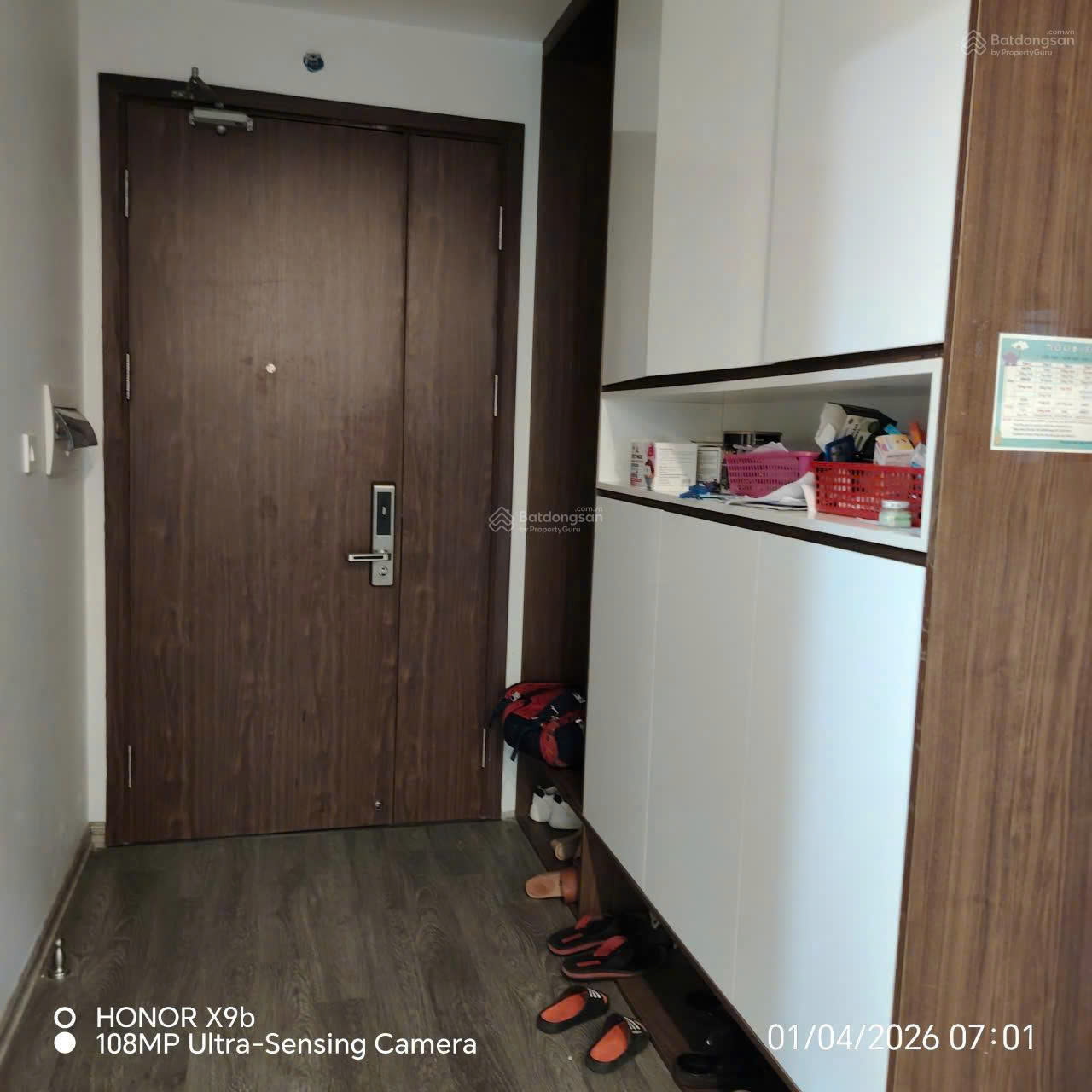 Chính chủ cần cho thuê CC 3PN, 2WC, 110m2 tại Số 107, Chung cư The Legacy, 18 triệu VND 15988268