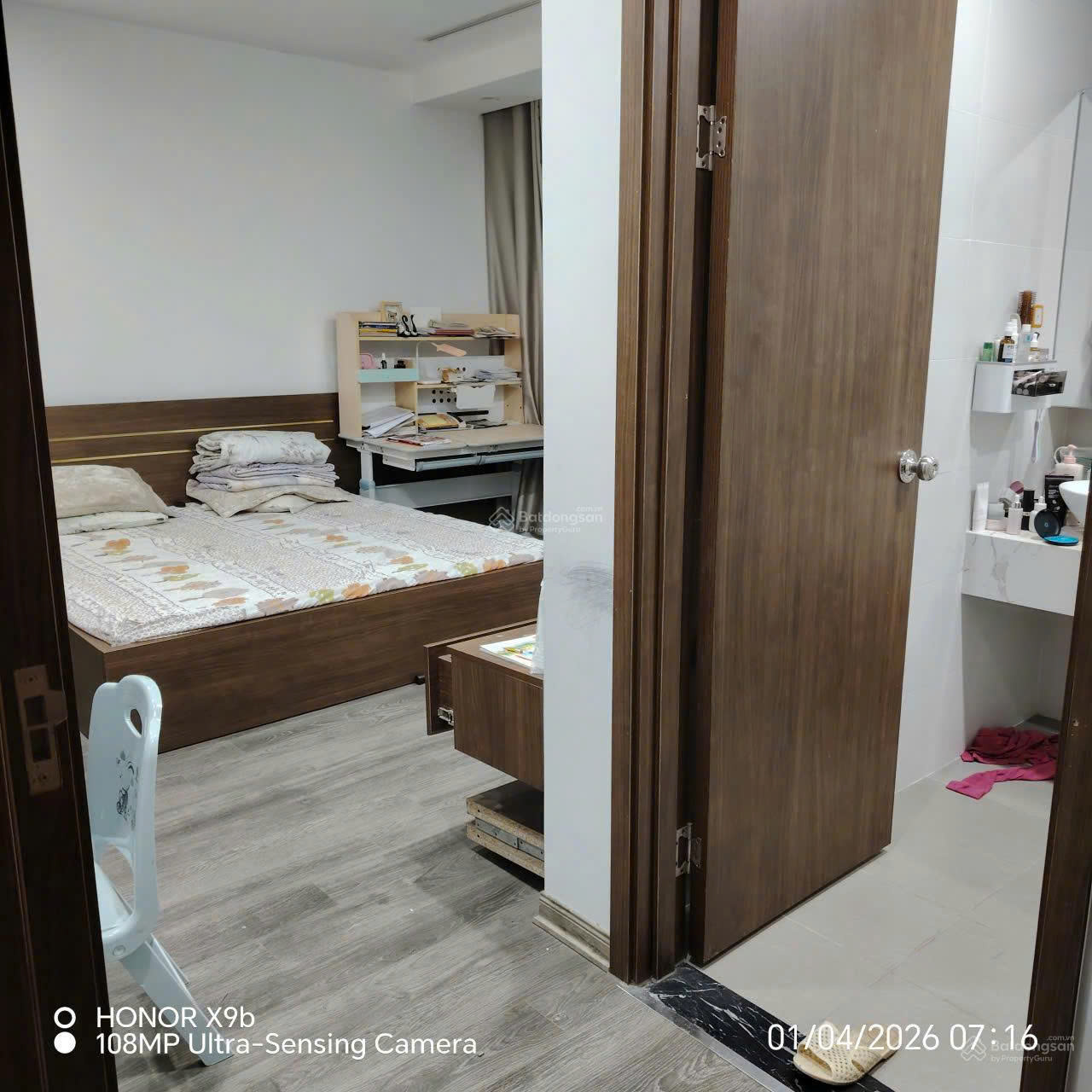 Chính chủ cần cho thuê CC 3PN, 2WC, 110m2 tại Số 107, Chung cư The Legacy, 18 triệu VND 15988268