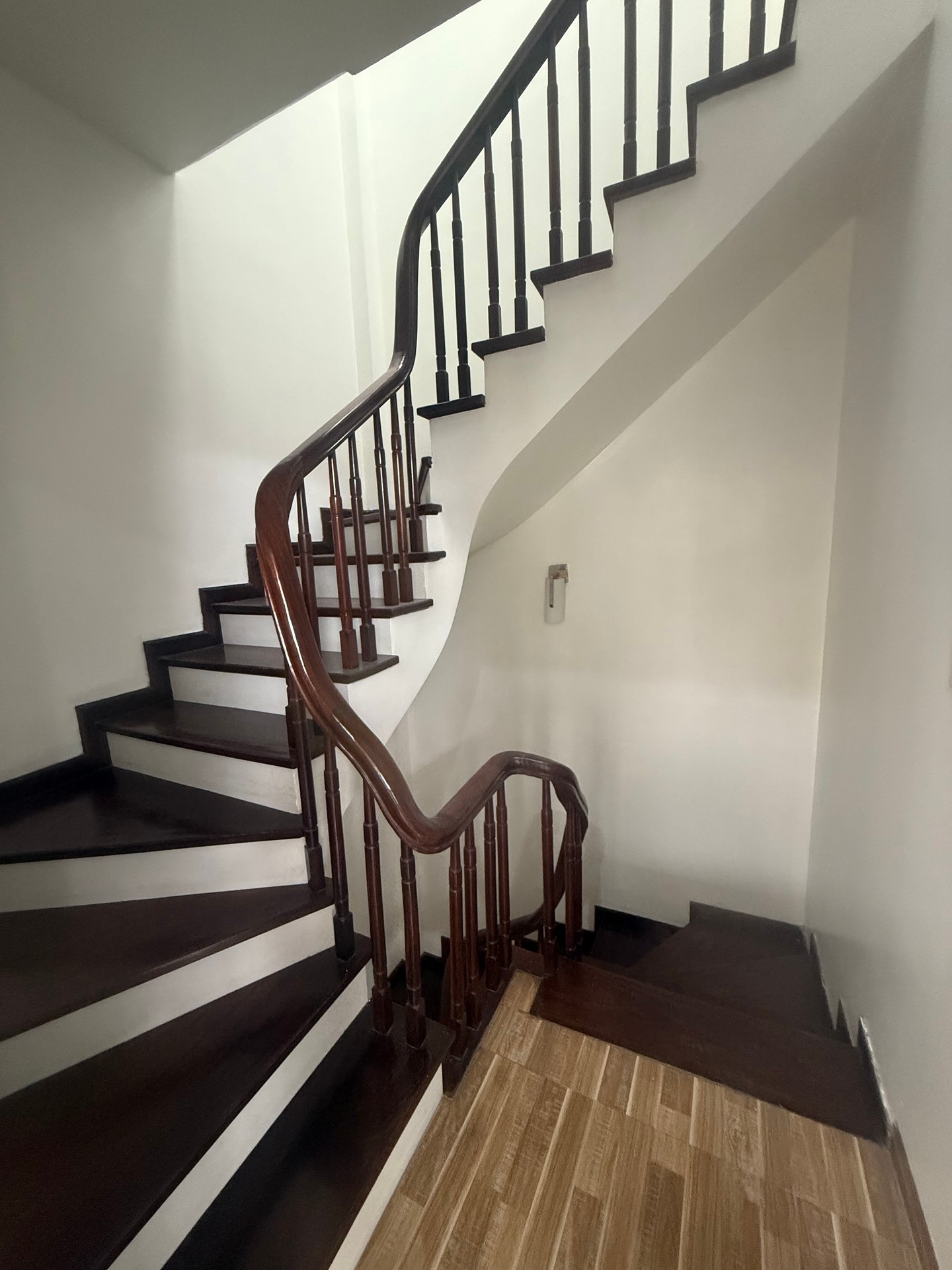 Bán Nhà Thanh Am - Lô góc - Ngõ Thông  15988277