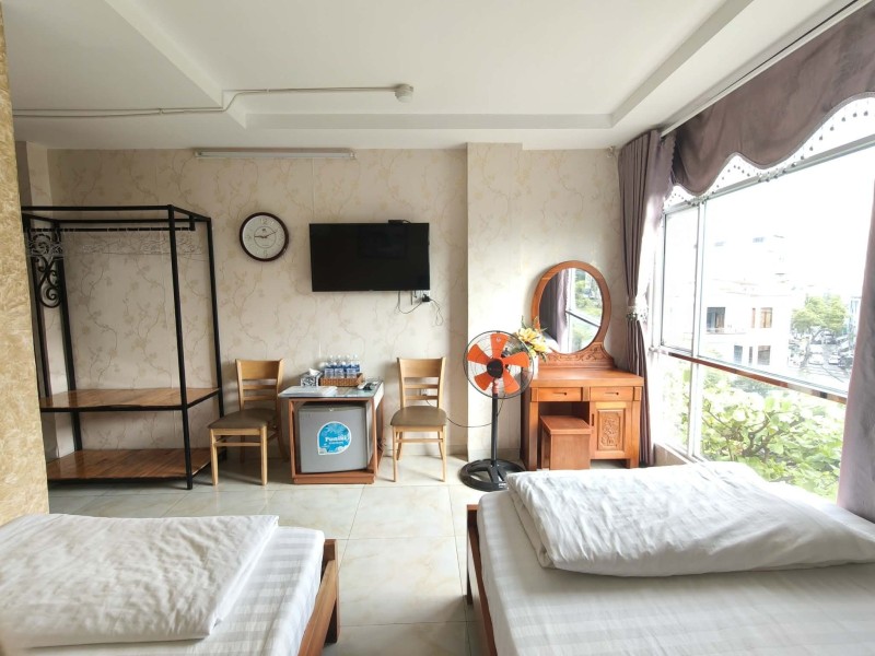♥ Khách Sạn MT Ông Ích Khiêm, gần Biển, 112m2, 5 tầng, 20 phòng đang kinh doanh 15988287