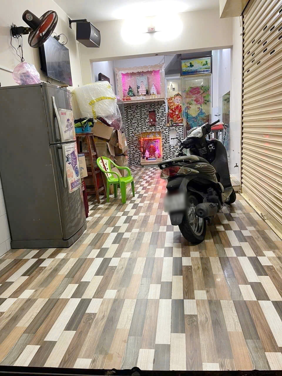 Nhà góc 2 tầng mặt tiền chợ Trần Văn Thành P8Q8. Giá: 4.95 tỷ 15988305