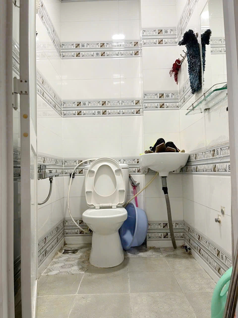 Nhà góc 2 tầng mặt tiền chợ Trần Văn Thành P8Q8. Giá: 4.95 tỷ 15988305