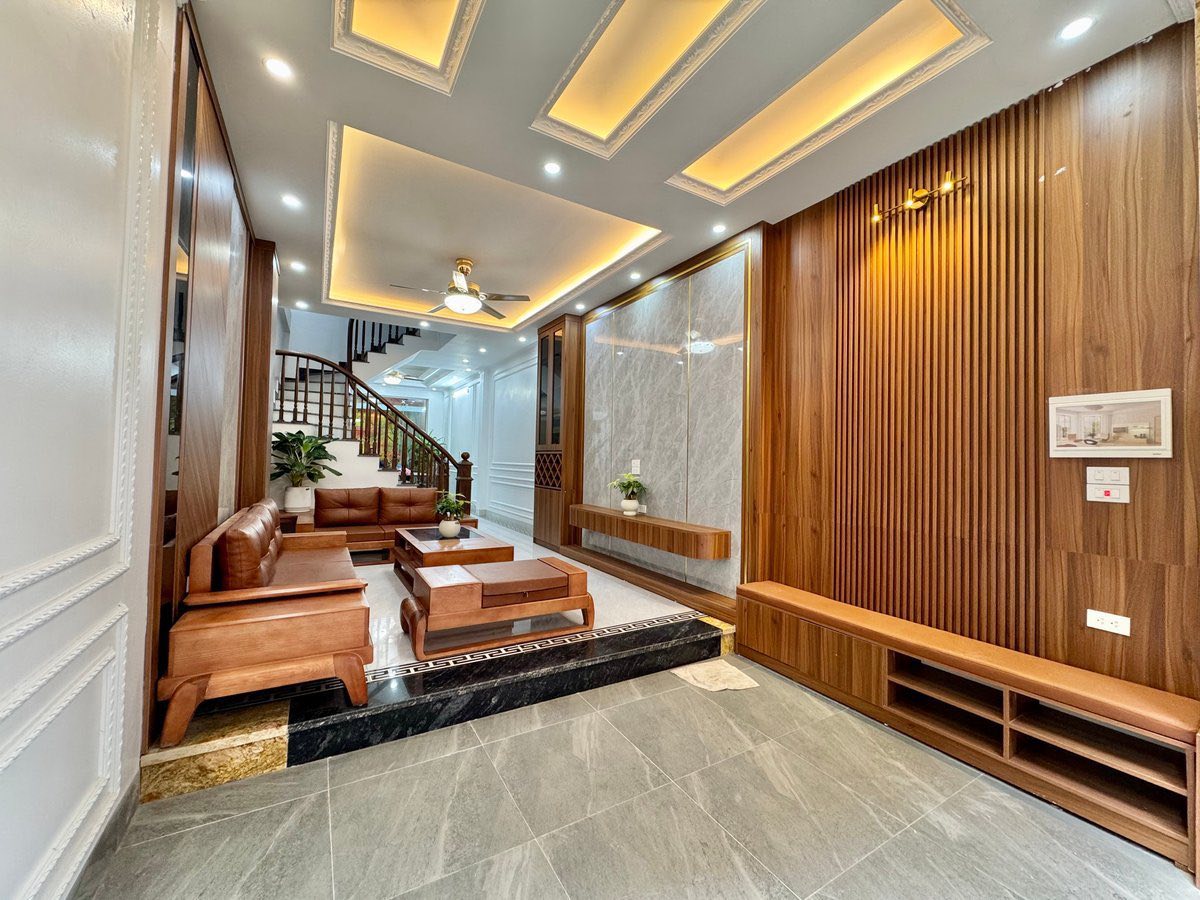 PHỐ HOÀNG NHƯ TIẾP. NHÀ DÂN XÂY 51M2 5T DÂN XÂY, NGÕ THÔNG 5PN - 13.X TỶ 15988322