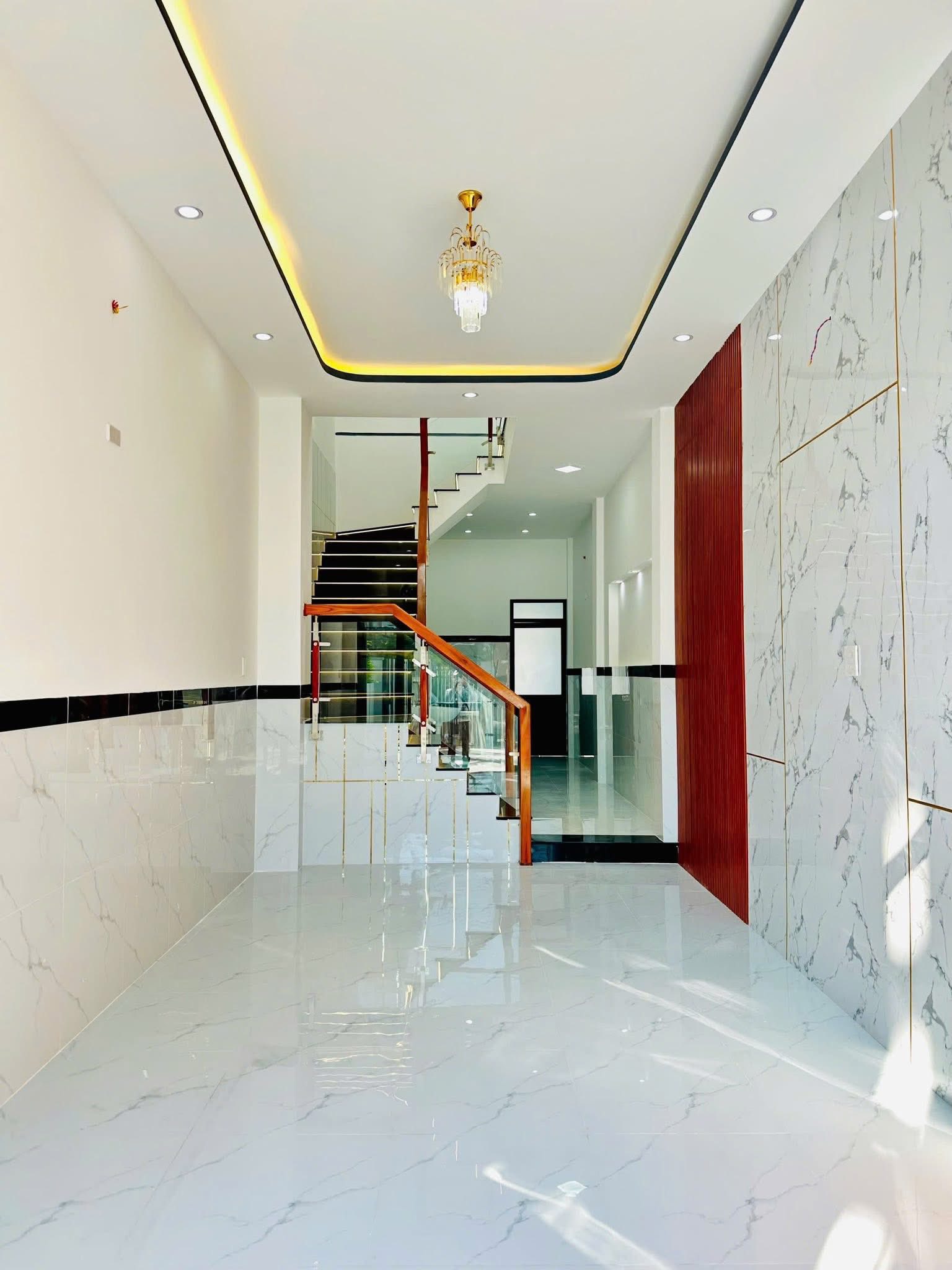 BÁN NHÀ 2 TẦNG HẺM RỘNG LÊ ĐẠI HÀNH  GẦN CHỢ HOA LƯ - QUY NHƠN.MÃ SỐ: #NR0256 15988330