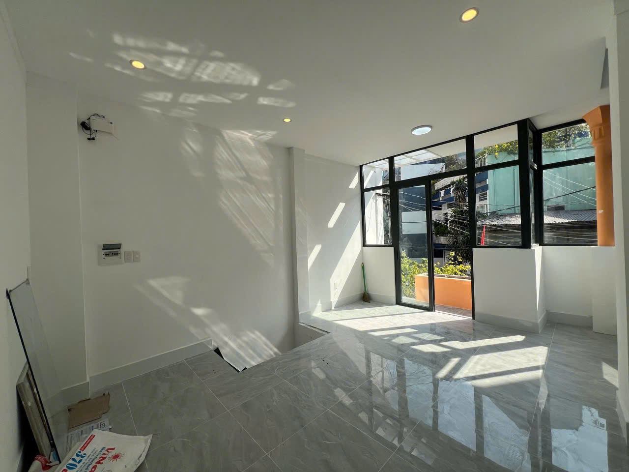 NHÀ ĐẸP– GIÁ TỐT–CHÍNH CHỦ CẦN BÁN NHÀ 2 MẶT TIỀN 419/6 Phan Xích Long, P. 3, Q. Phú Nhuận, TP. HCM 15988331