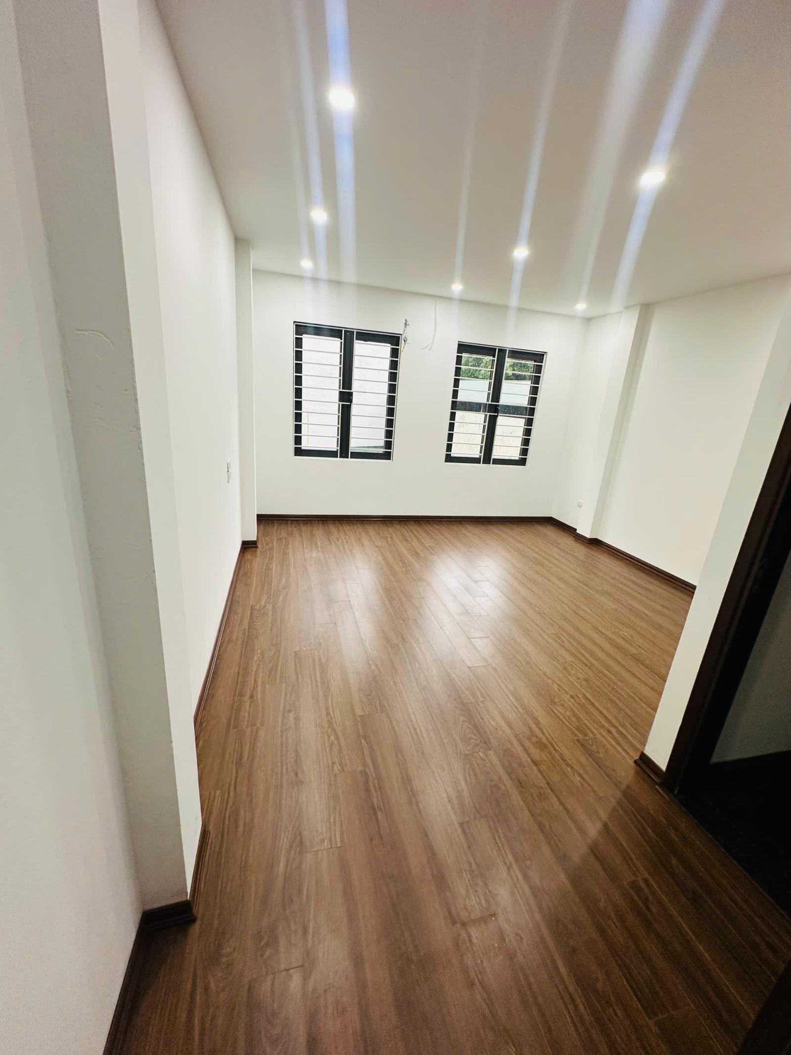 📍 Vị trí trung tâm Ngọc Thụy – Long Biên 15988364