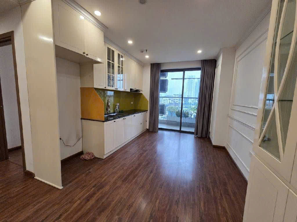 Chính chủ gửi bán căn hộ 2Pn Sky Central 15988370