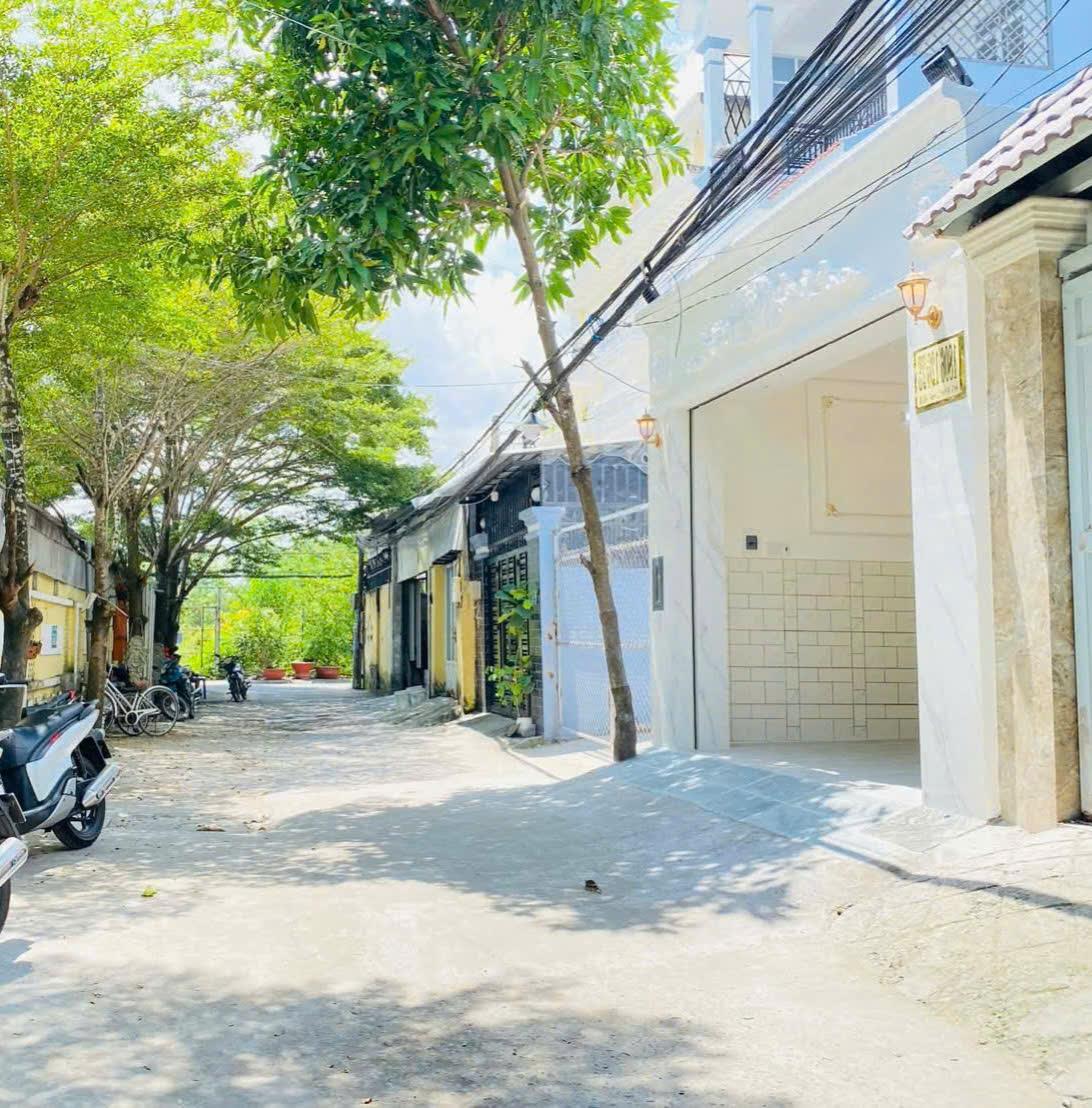 NHÀ HẺM XE HƠI HUỲNH TẤN PHÁT, 4X19M, 3 TẦNG, 7.2 TỶ, CẠNH PHÚ MỸ HƯNG 15988395