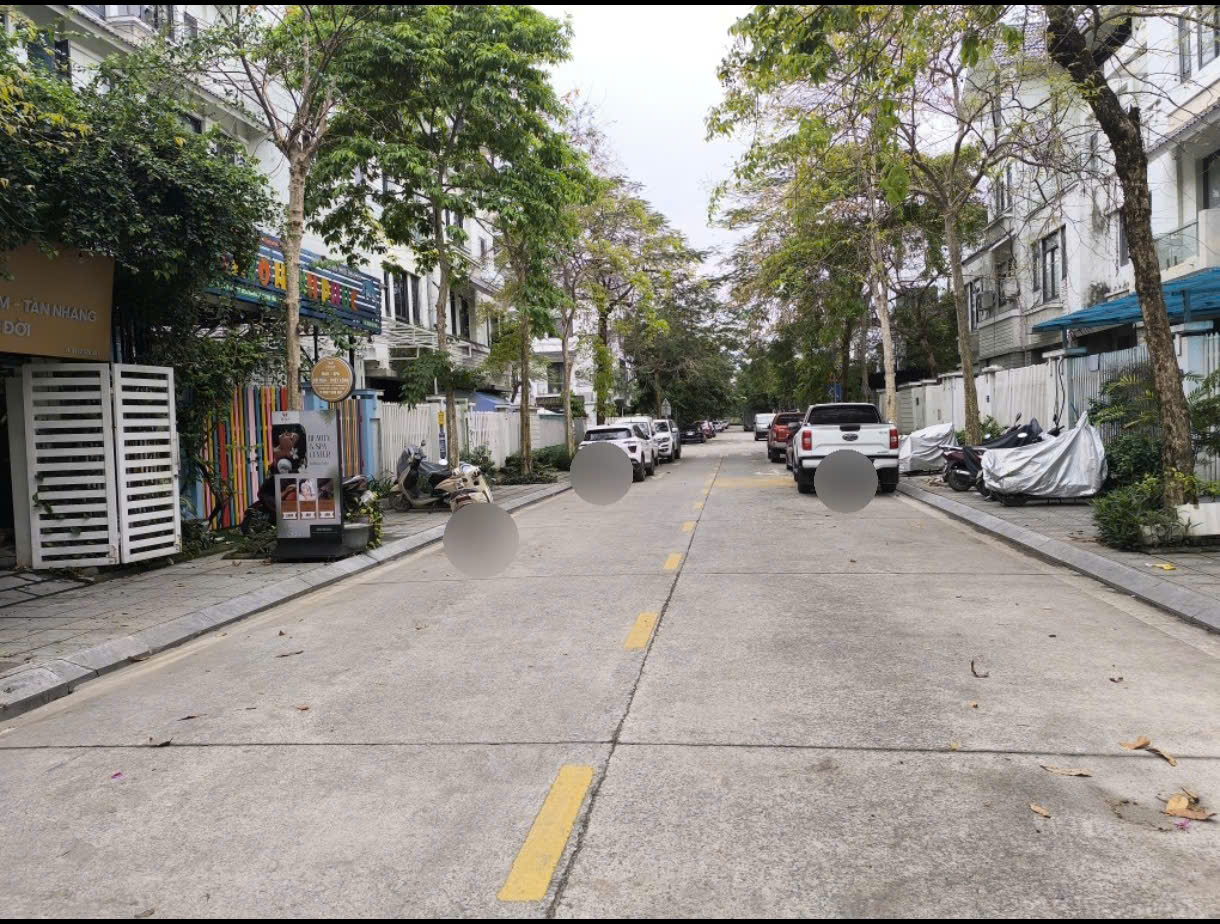 Bán NHÀ KHÔNG QUA TRUNG GIAN vị trí liền kề D24-NV14, ô số 13 khu Gleximco Lê Trọng Tấn, HN 15988410