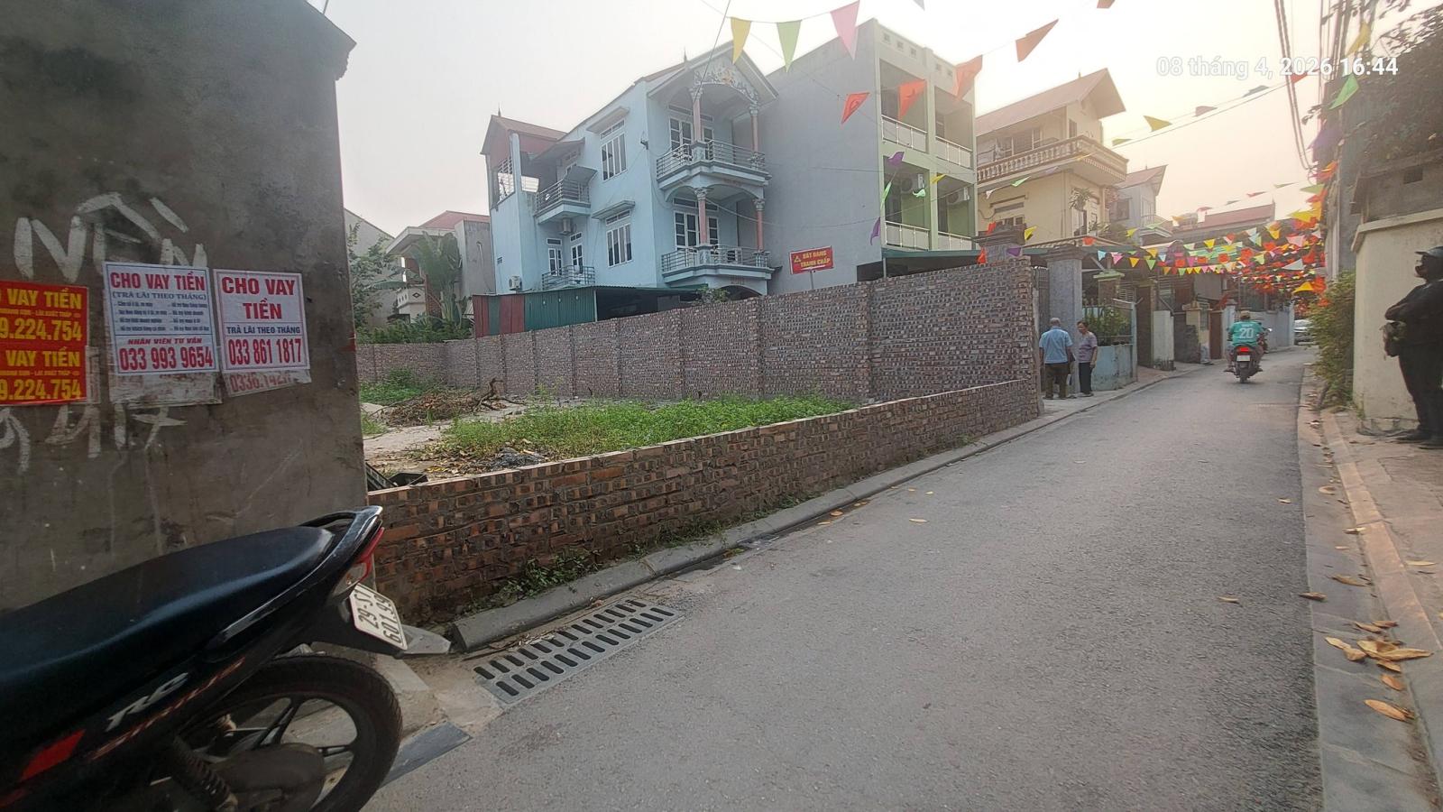 Ba bước ra phố. Ngõ ô tô thông.
Chủ cần bán đất Việt Hùng 206m2, mt8.5m, 13.8 tỷ, Đông Anh, ô tô 15988503