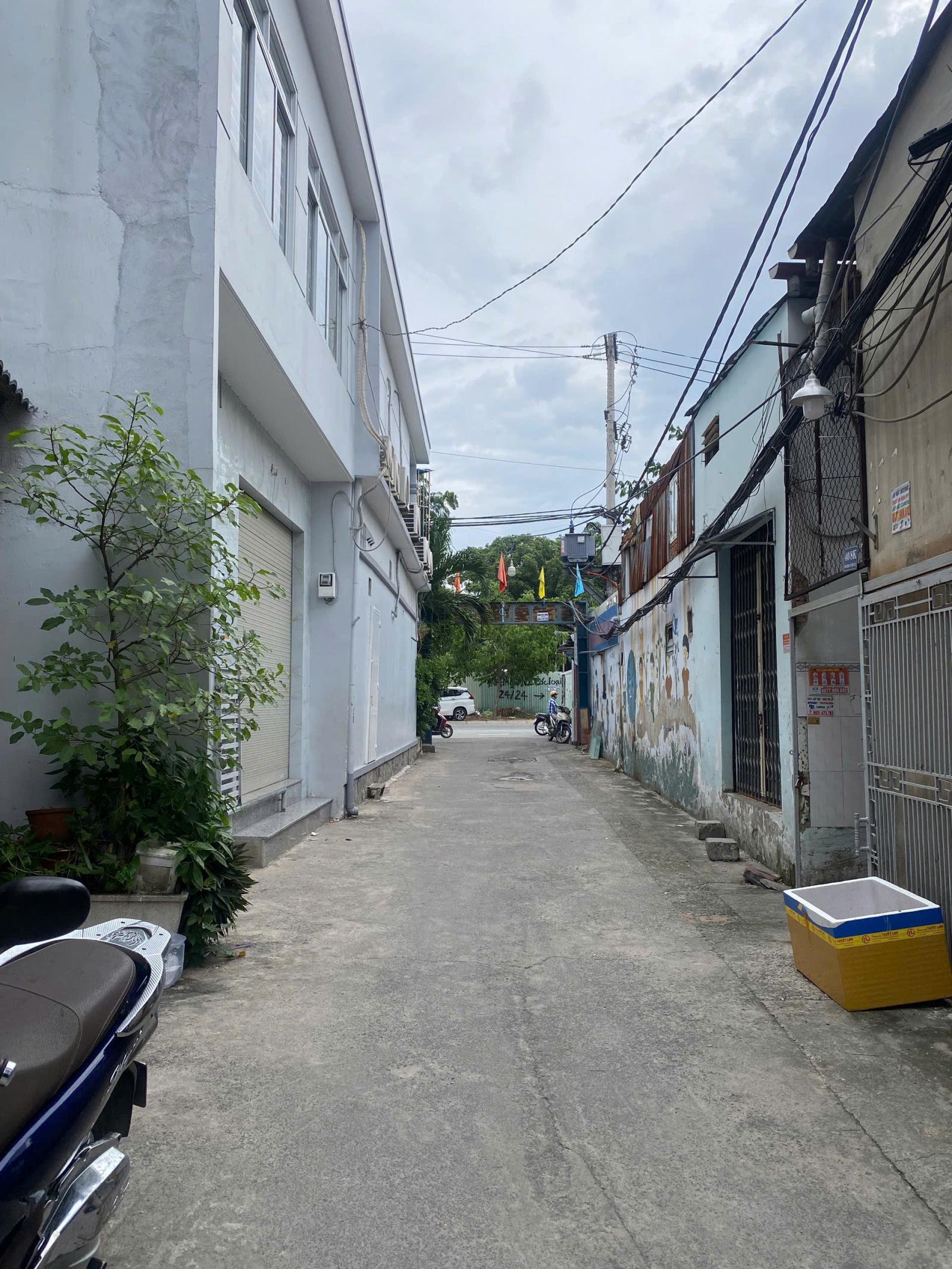 Nhà đẹp hẻm xe hơi Nguyễn Thị Xiếu, Quận 7, 65m2, 3 tầng chỉ 8.5 tỷ 15988507