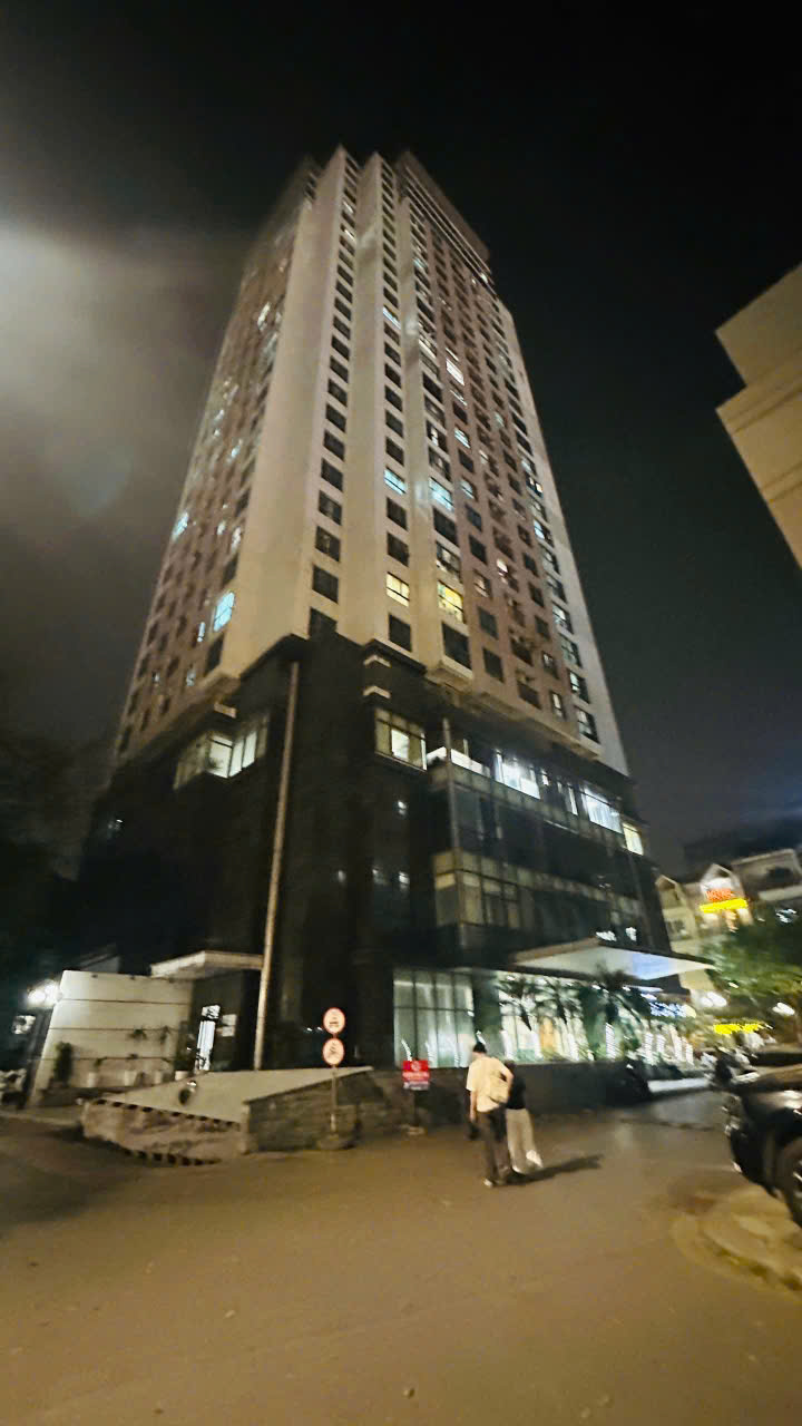 TRUNG TÂM THANH XUÂN – VNT TOWER – 96M - TẦNG TRUNG  VIEW THOÁNG – GIÁ TỐT LH 0326213286 15988509