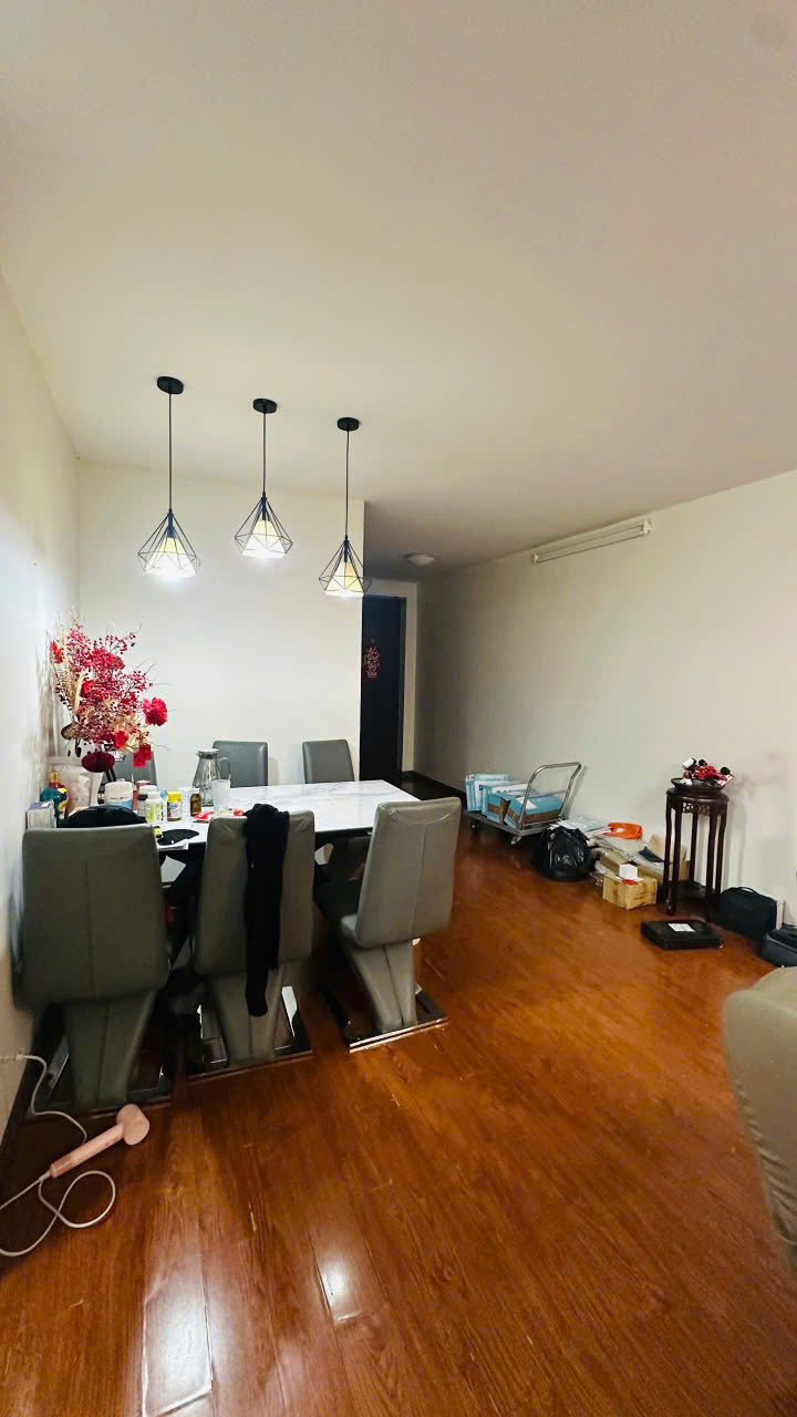 TRUNG TÂM THANH XUÂN – VNT TOWER – 96M - TẦNG TRUNG  VIEW THOÁNG – GIÁ TỐT LH 0326213286 15988509