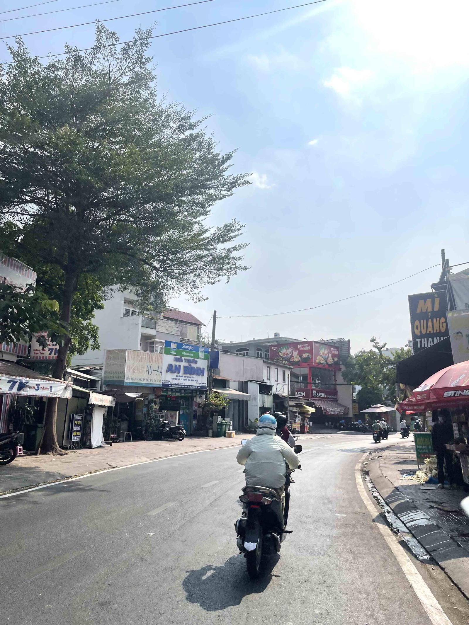 Bán CHDV 6 Tầng Mặt Tiền Linh Chiểu – 193m² – Thu Nhập 150Tr/Tháng – Gần Làng ĐH – Chỉ 26 Tỷ 15988526
