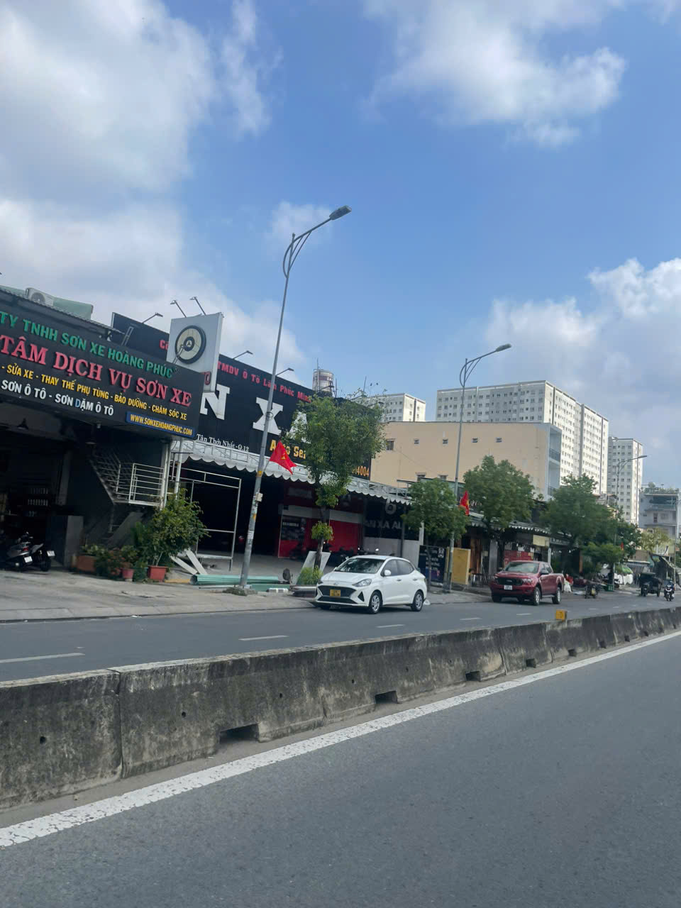 Bán nhà 2 mặt tiền 14,8x25m giá 51 tỷ Đường Phan Văn Hớn 15988532