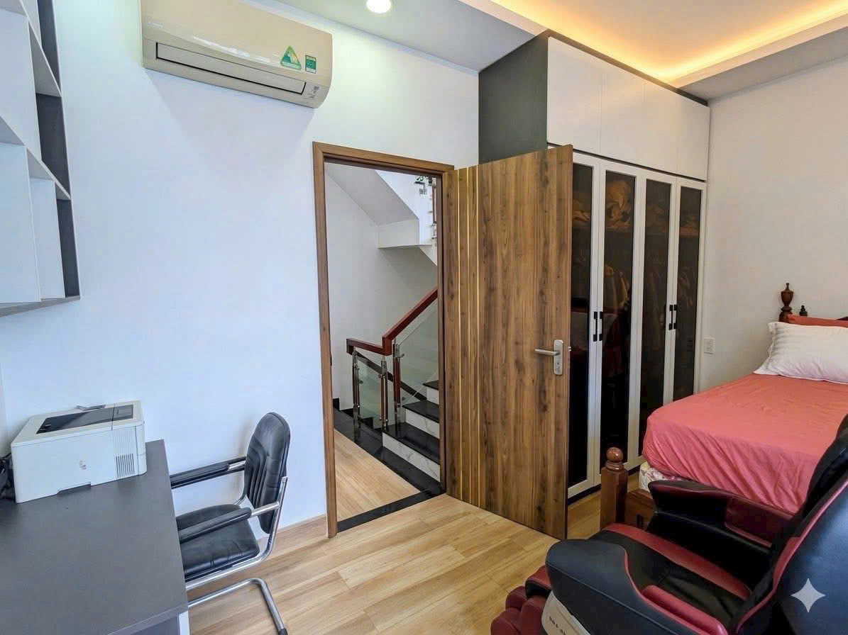 Bán Nhà Mới Đẹp Góc 2 Mặt Tiền Đường Huỳnh Tấn Phát, Quận 7  - 5TỶ8. 15988542