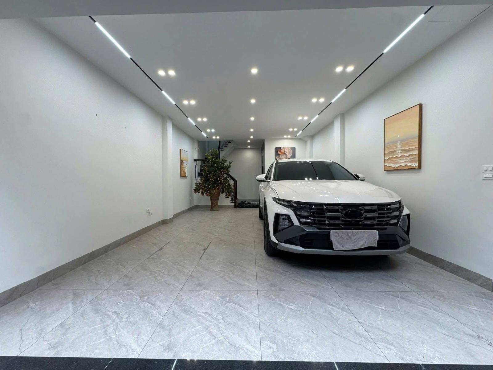 Bán nhà Kim Mã, ô tô vào nhà, 52m2, 7 tầng thang máy, nhà đẹp ở ngay, chỉ 20 tỷ 15988545
