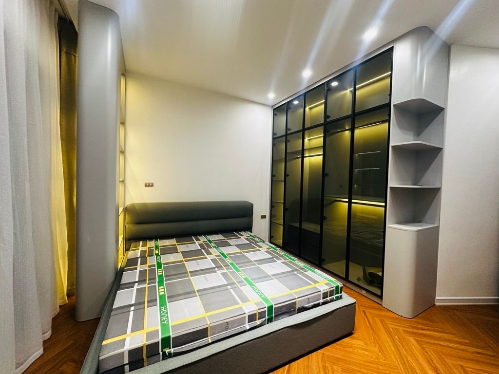 Bán nhà đẹp Hoa Lâm -full NT- Ngõ Nông- sát oto- tiện ích- 70m 5 tầng nhỉnh 12 tỷ(TL) 15988560