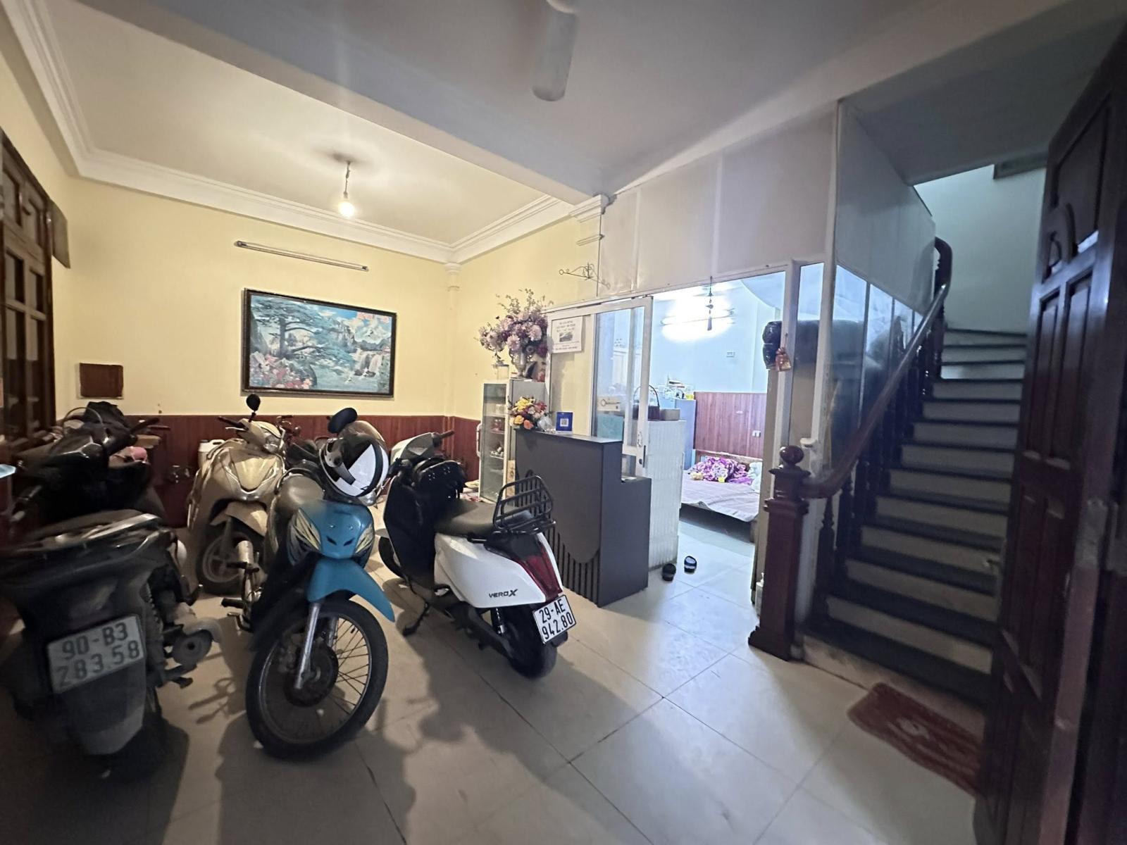 MẶT PHỐ, ĐẶNG THÙY TRÂM, CẦU GIẤY-VỈA HÈ-KD:135/168M X5T, MT 15M, GIÁ 80,9 TỶ. 15988572