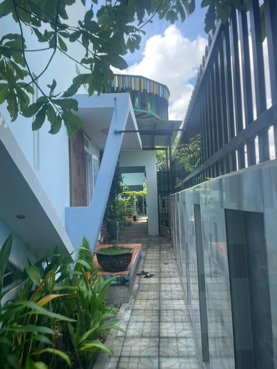 BÁN BIỆT THỰ SÂN VƯỜN 332M² – 26 NGUYỄN THỊ MINH KHAI, PHAN RANG 15988611