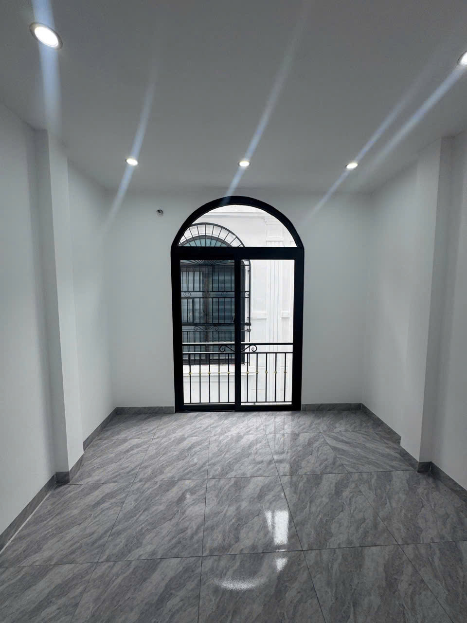 Chính chủ bán nhà mới đẹp 3,5tầngx36m2 tại Cao Viên Thanh Oai, ô tô đỗ cửa 15988647