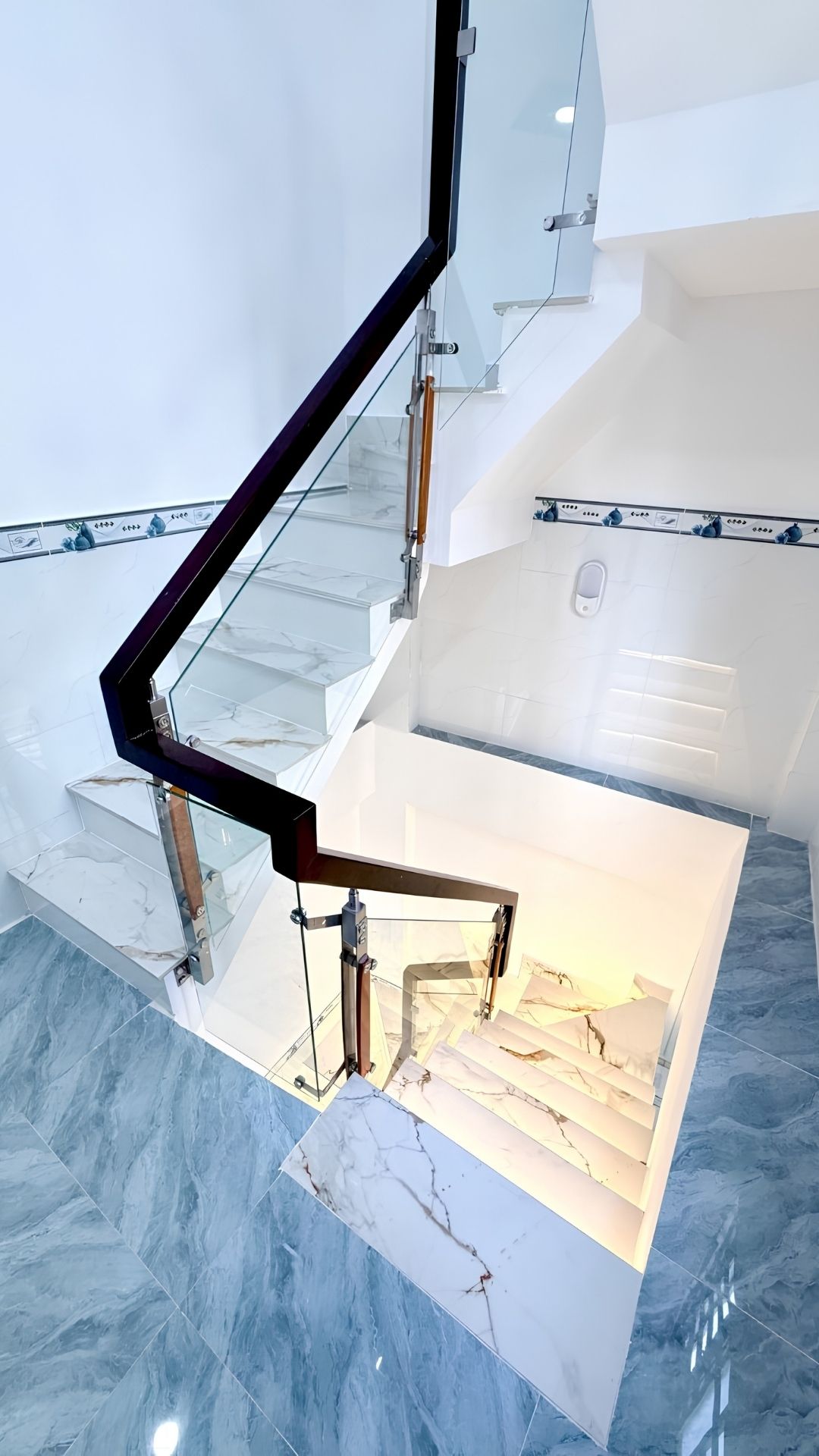 QUẬN 8, HƯNG PHÚ  NGANG KHỦNG 6.5M - SÁT CẦU CHỮ Y, 3 TẦNG, TẶNG NỘI THẤT, Ở NGAY.  4.25 TỶ 15988689