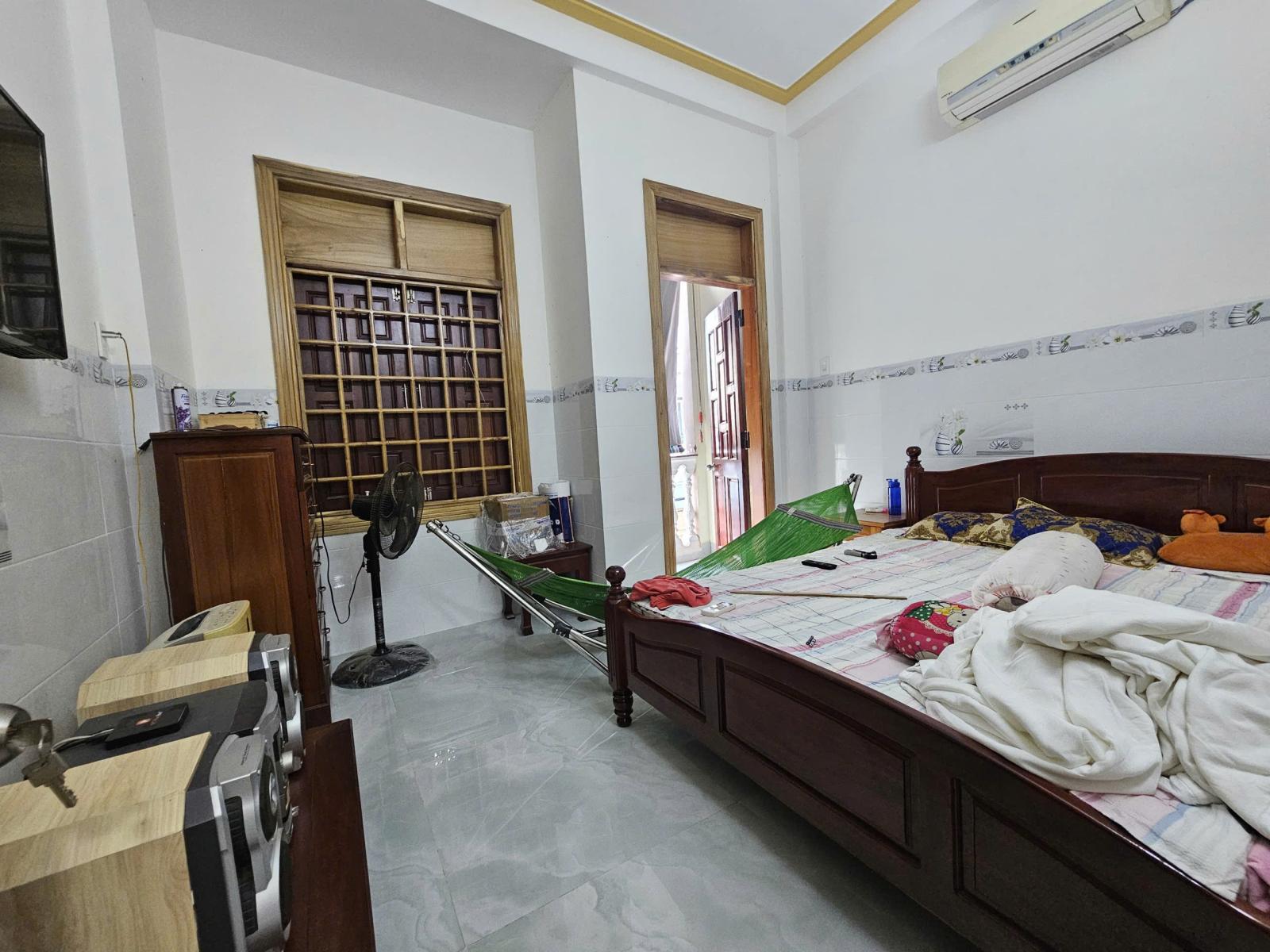 BÁN NHÀ 3 MÊ NGUYÊN ĐẸP XÂY DỰNG TÂM HUYẾT CẠNH CHỢ DINH - NHƠN BÌNH. MÃ SỐ: #MT2116 15988700
