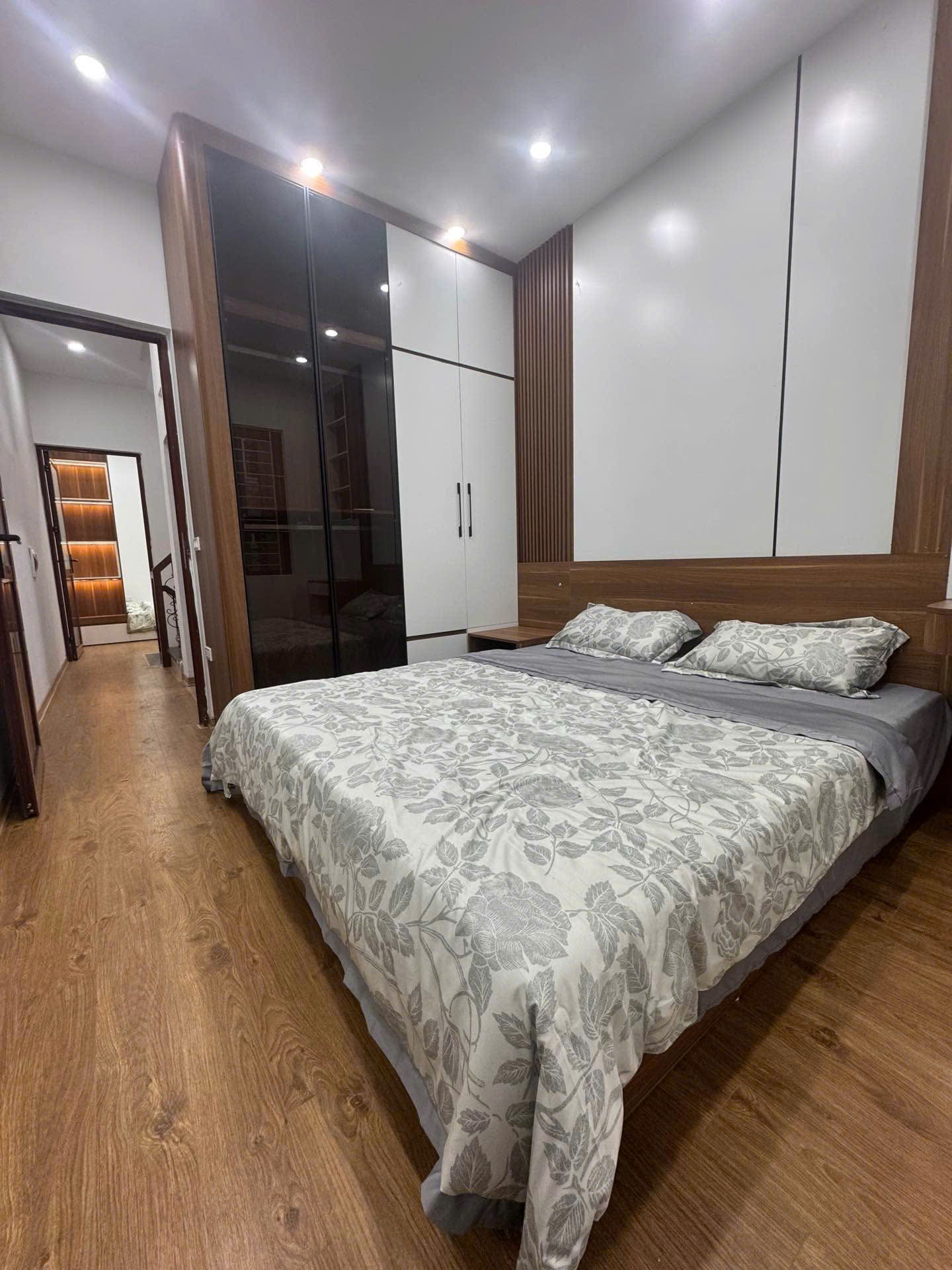 🌻Bán nhà tại ngõ 278 Kim Giang, đi lại thuận tiện, gần Trường học, chợ, khu dân trí cao.  15988701