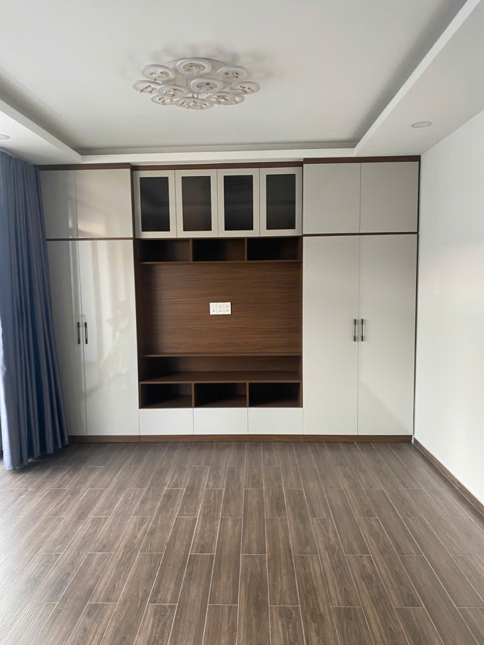 Bán Nhà 9x8.6- Mới Xây Chưa Ở - KDC THE SUN -Đường 6M- Giá Giảm Sâu Còn 7 TY2 15988707