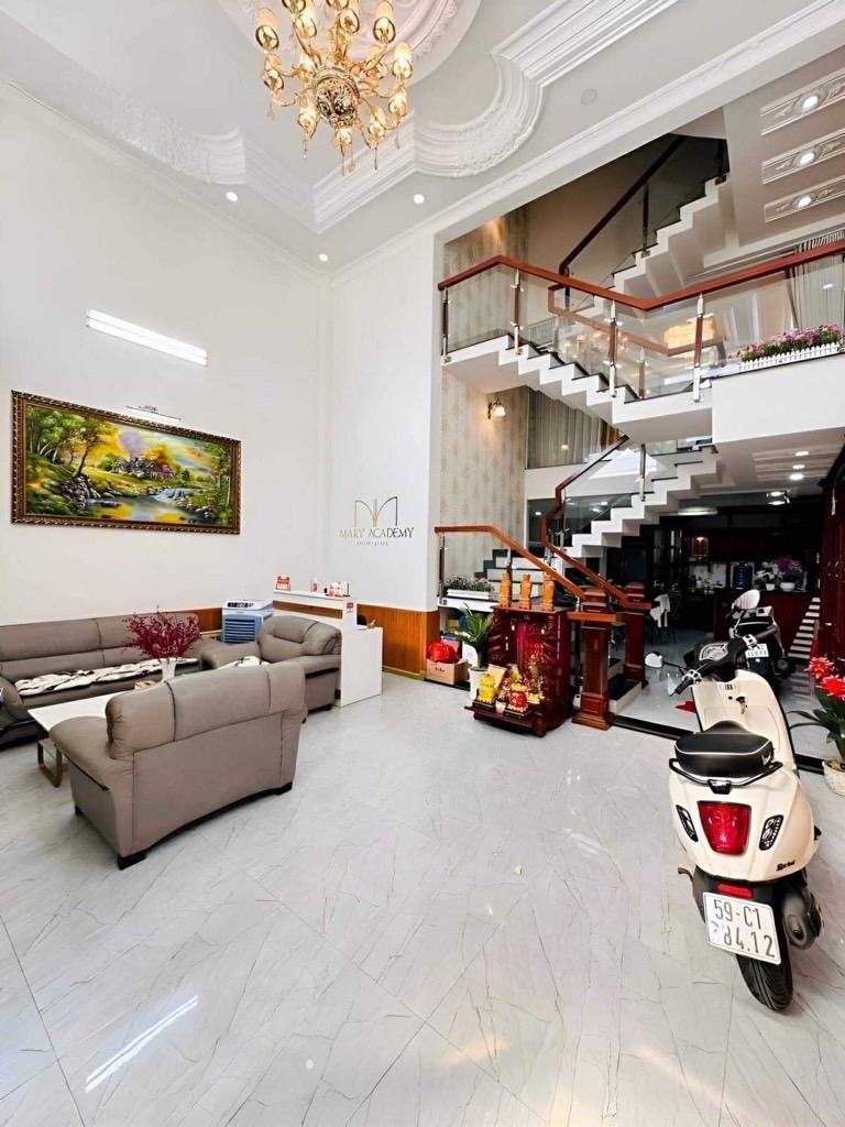 Bán nhà HXH, Phan Hu Ích, 7x16, 5 tầng, tặng nội thất, phường 12, Gò Vấp, giá 16 tỷ
 15988718