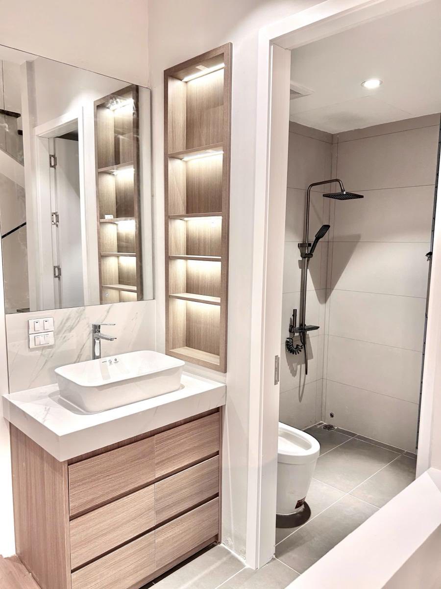 NHÀ ĐẸP CHÙA QUỲNH, HAI BÀ TRƯNG, SÁT PHỐ 50M 4T 12 TỶ 0965549363 15988770