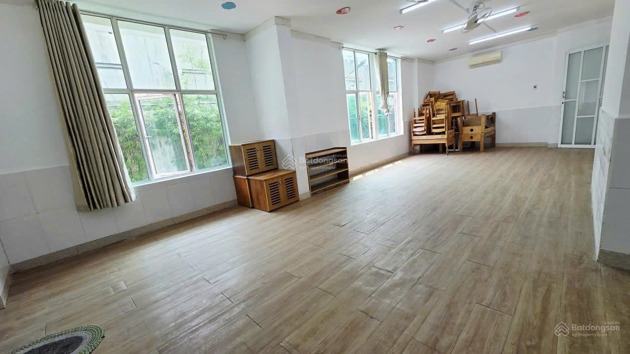 Cho thuê shophouse 270m² Quận 7, Phù hợp mở mầm non, trung tâm Anh Ngữ, Kỹ năng 15988790
