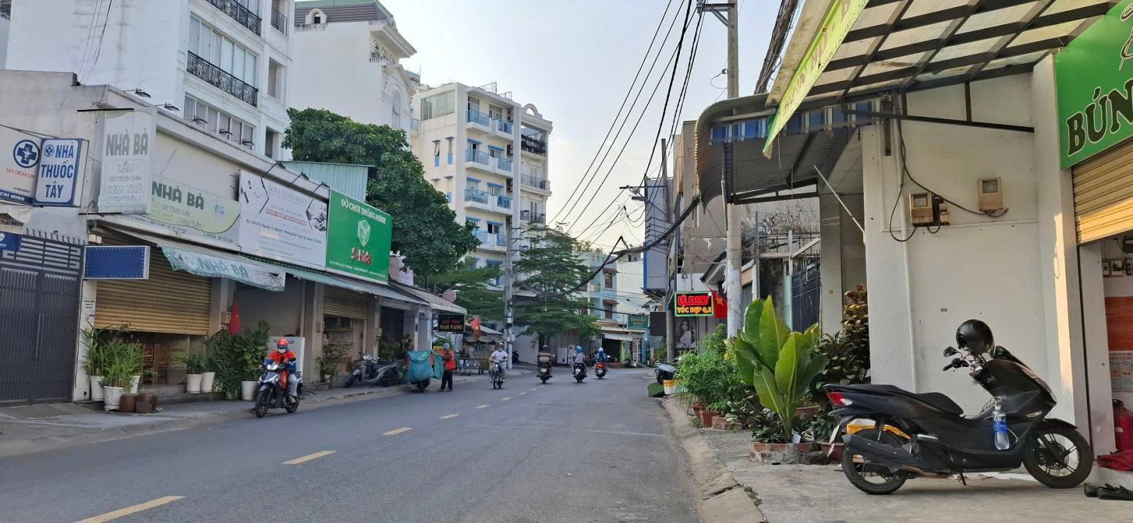 NHÀ MT SIÊU HIẾM NGUYỄN TƯ NGHIÊM, BÌNH TRƯNG TÂY, QUẬN 2 15988806