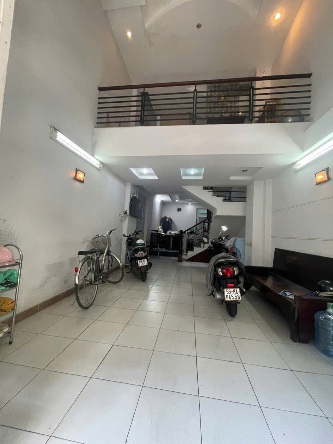 NHÀ PHỐ Q.7 - ĐƯỜNG SỐ – FULL CÔNG NĂNG – ĐƯỜNG XE HƠI 8M – CHỈ NHỈNH 9 TỶ 15988807