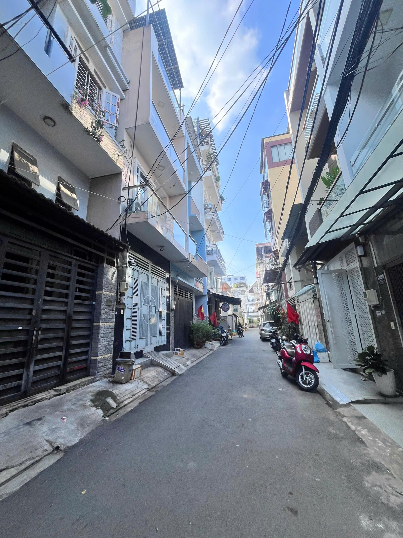 NHÀ PHỐ Q.7 - ĐƯỜNG SỐ – FULL CÔNG NĂNG – ĐƯỜNG XE HƠI 8M – CHỈ NHỈNH 9 TỶ 15988807