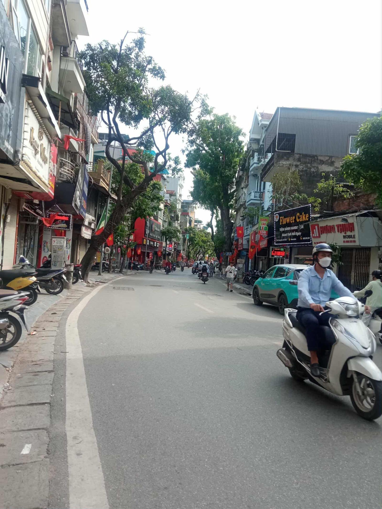 Bán nhà phố Trương Định, Hai Bà Trưng 34m2, 5 tầng full nội thất, sổ đỏ chỉ 7,2 tỷ 15988814