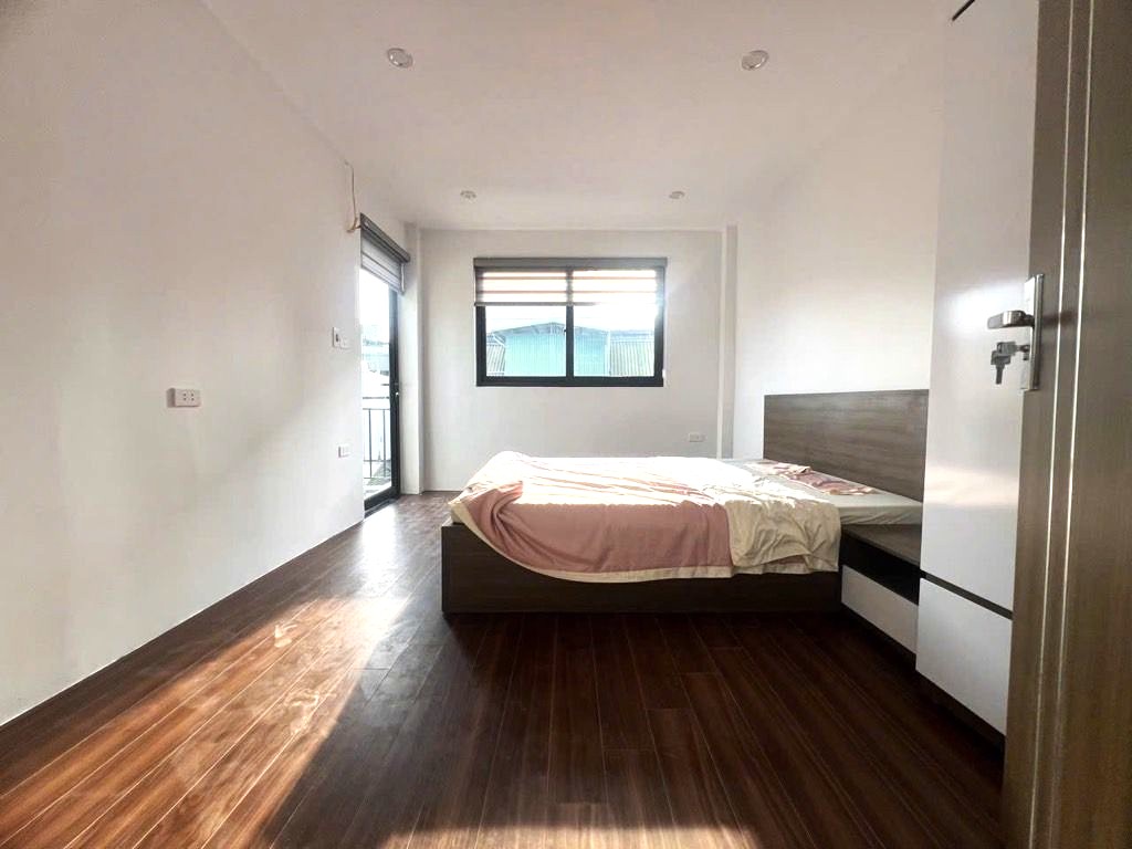 Bán nhà phố Trương Định, Hai Bà Trưng 34m2, 5 tầng full nội thất, sổ đỏ chỉ 7,2 tỷ 15988814