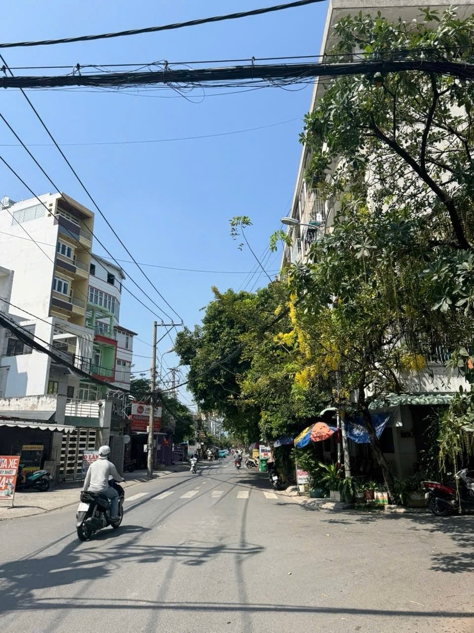 Bán nhà Gò Vấp, hẻm xe hơi Dương Quảng Hàm , gần ĐH Văn Lang,  100M2, 4 tầng, 10 tỷ 15988859